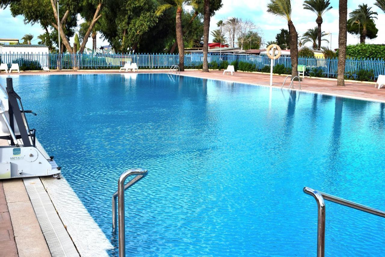 Casita Movil En Camping De La Manga Hotel Kültér fotó